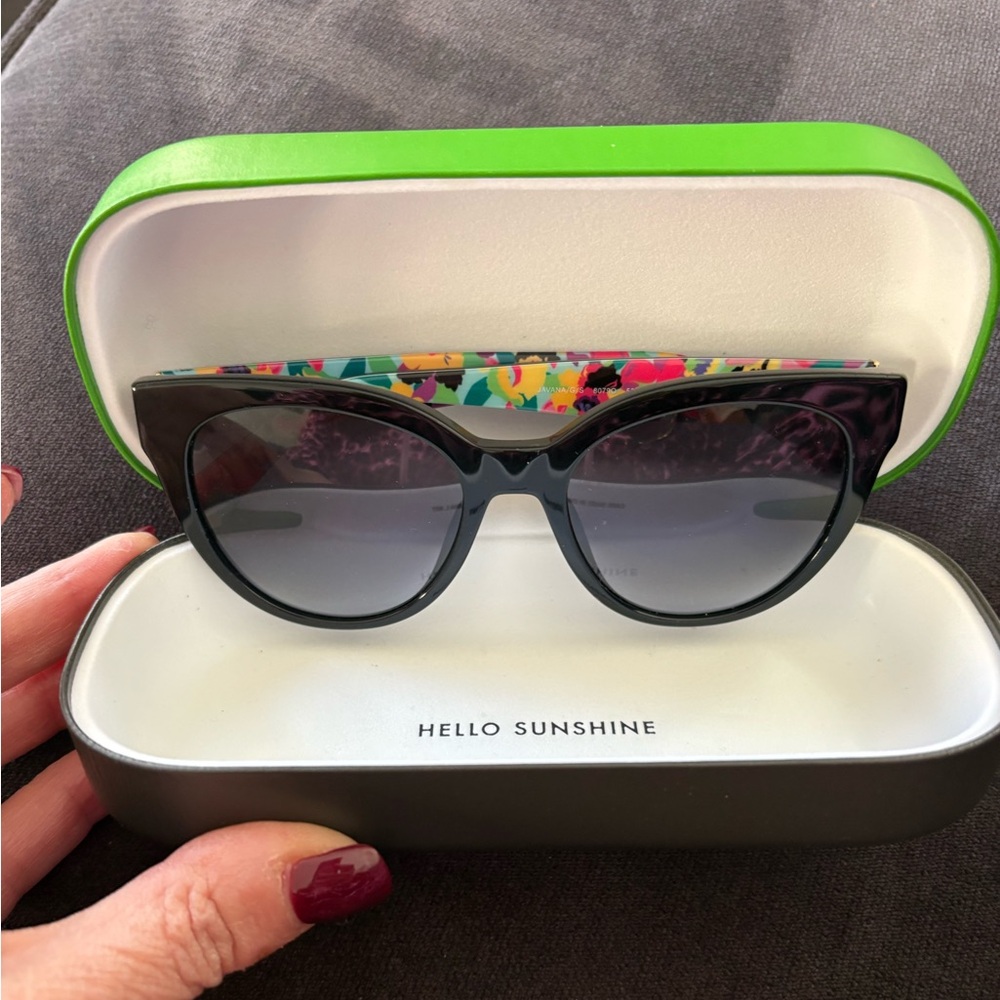 NWOT Kate Spade Black Sunglasses. Style 80790